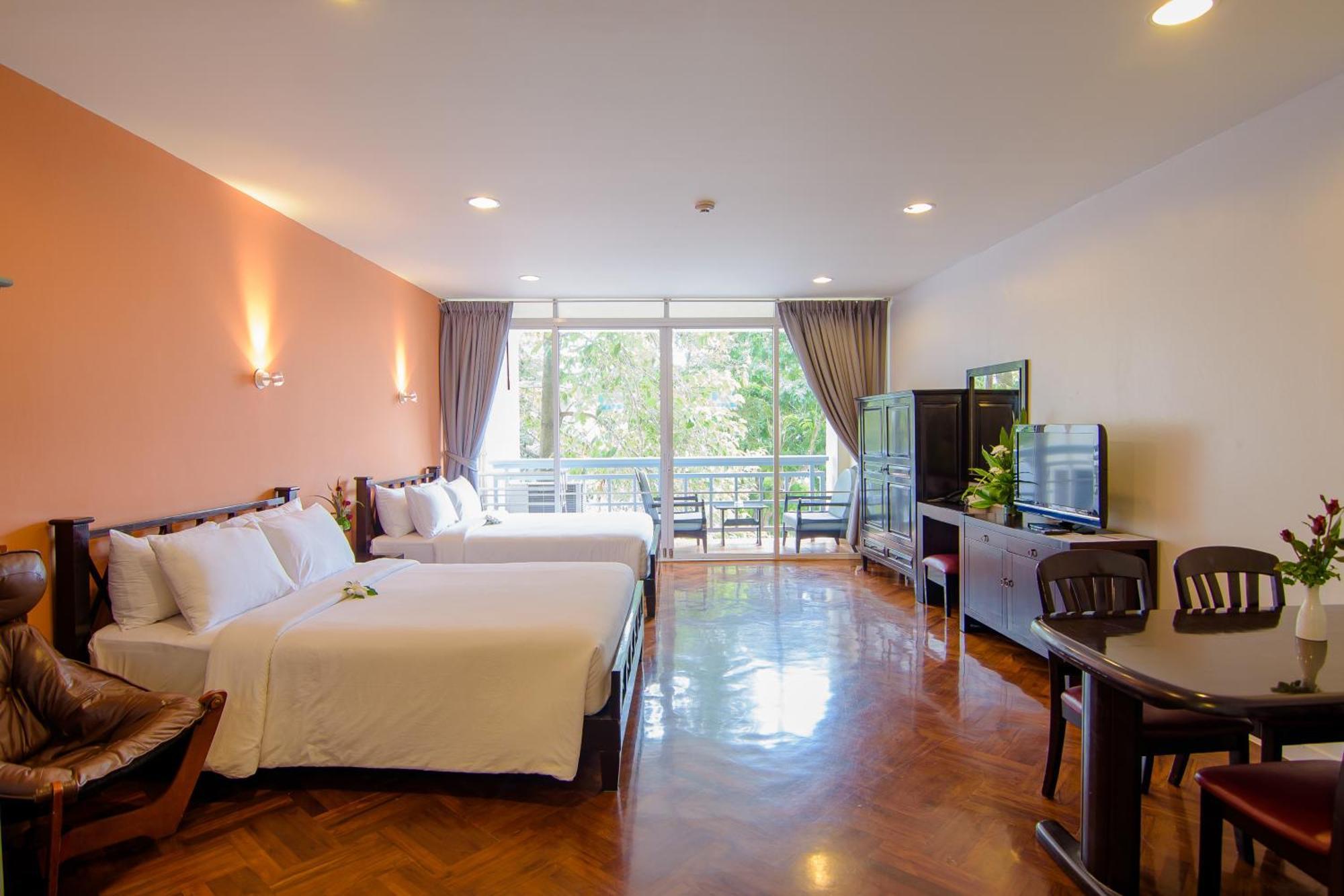 Chom View Hotel, Hua Hin Bagian luar foto